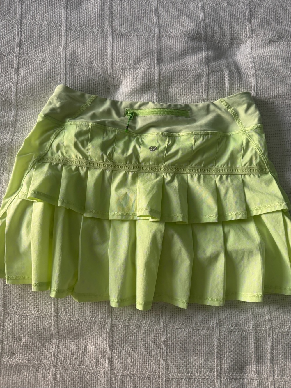 Lululemon Pace Setter Skort  Faded Zap Polka Dot Size 4